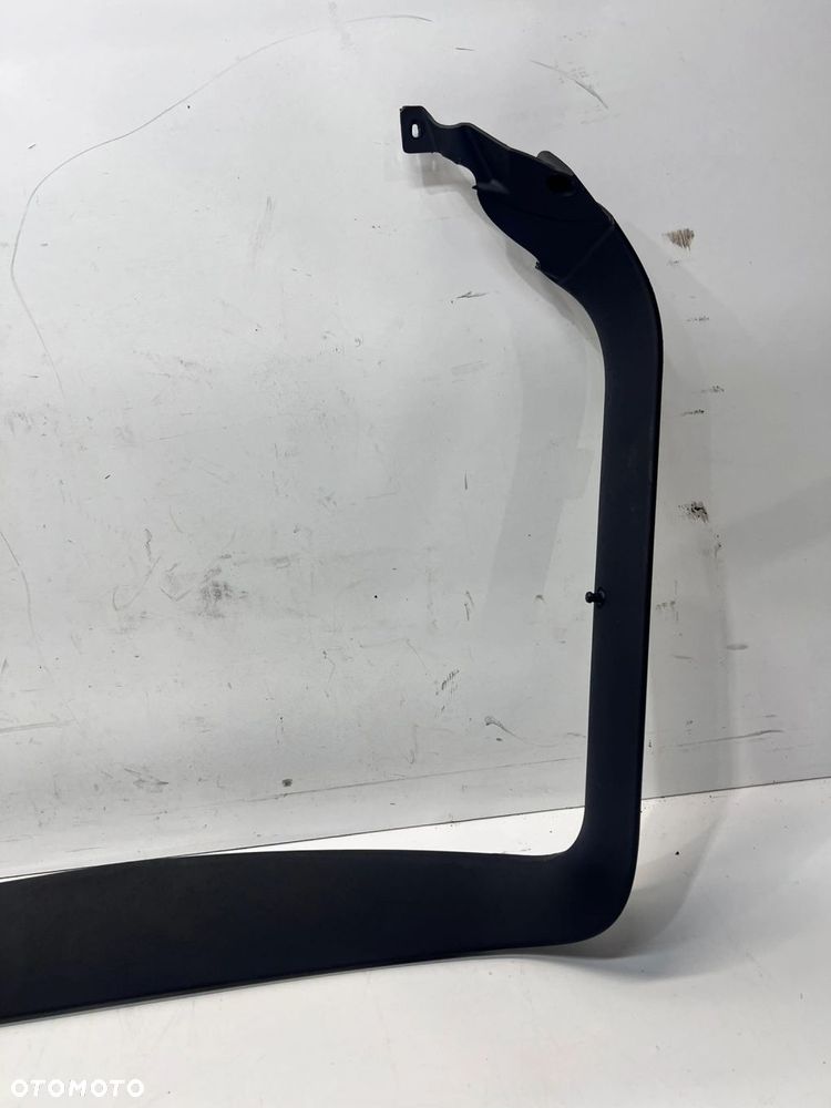 OSŁONA KLAPY BAGAŻNIKA AUDI A3 8P 3DRZWI 8P3867977A - 3