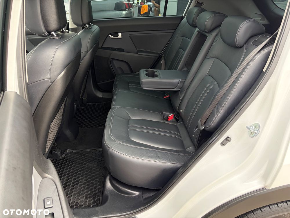 Kia Sportage 1.7 CRDI 2WD Vision - 26