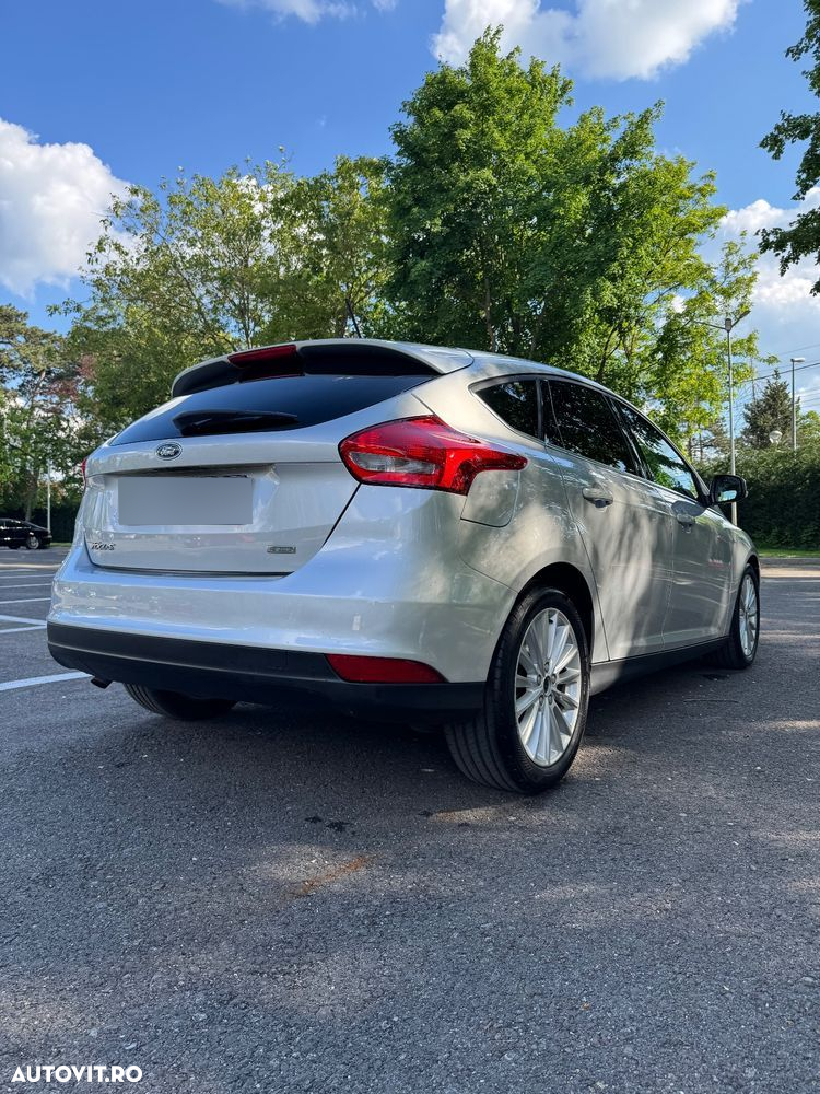 Ford Focus 1.0 EcoBoost Titanium - 6