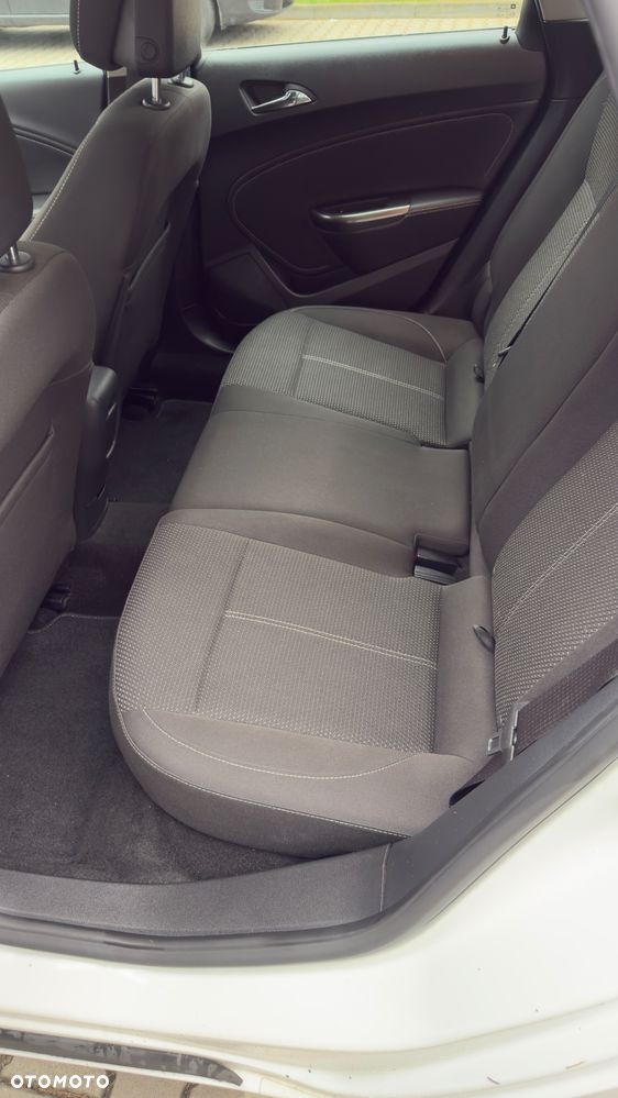 Opel Astra 2.0 CDTI DPF 150 Jahre - 15