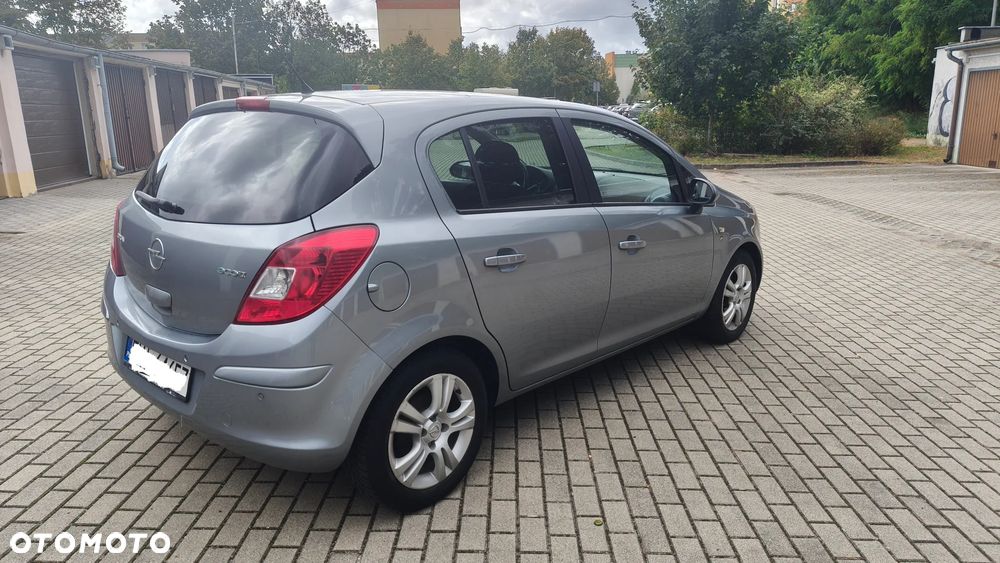 Opel Corsa 1.2 16V Edition 150 - 5