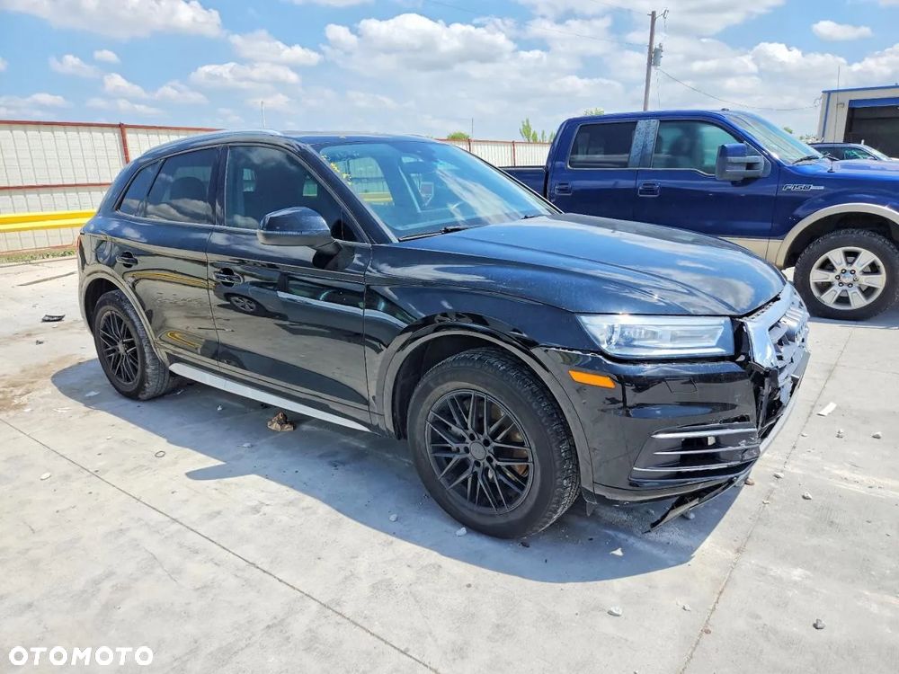 Audi Q5 45 TFSI quattro S tronic sport - 2
