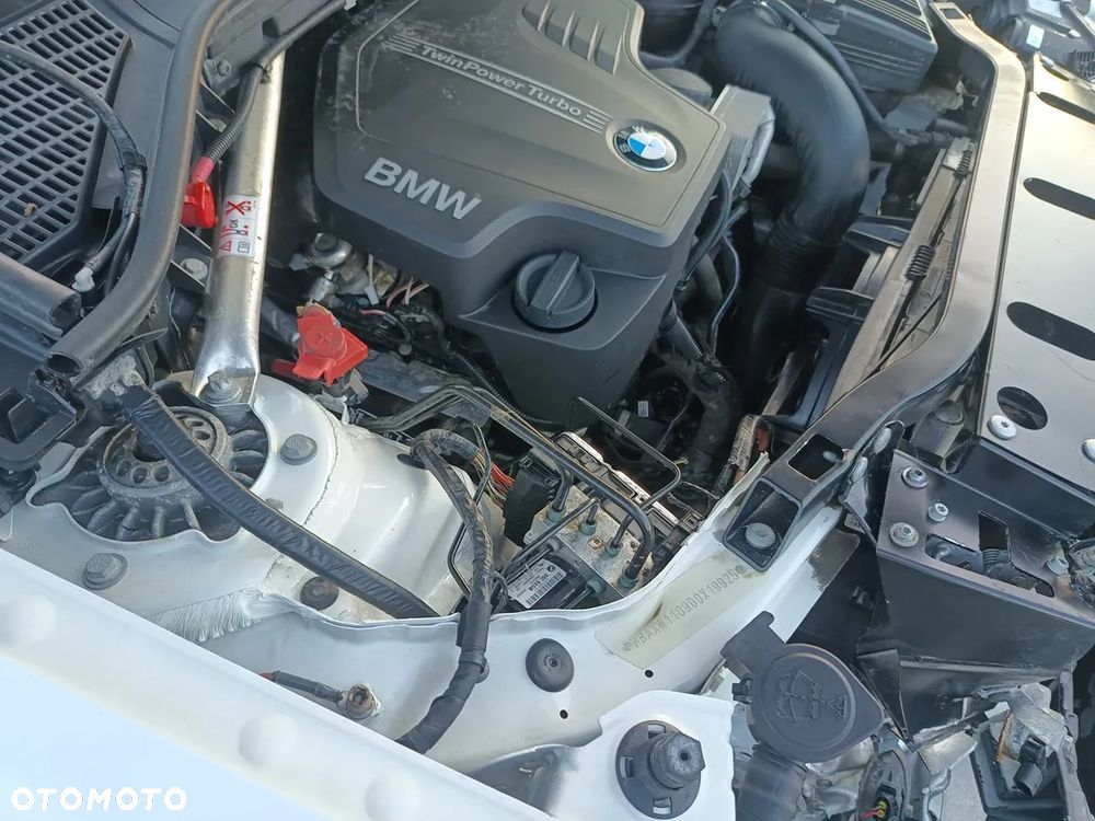 BMW X4 xDrive20i xLine - 13