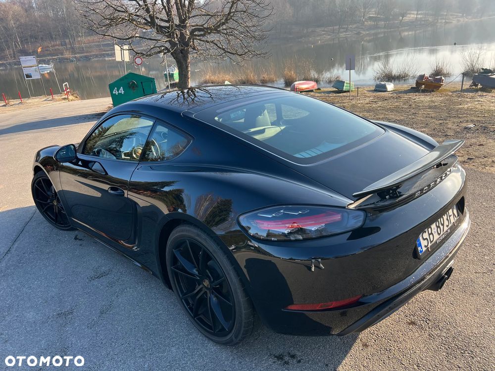 Porsche 718 Cayman T PDK - 7