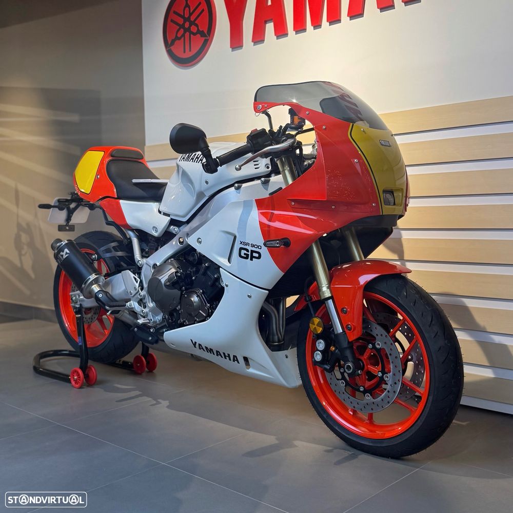 Yamaha XSR 900 GP AKRAPOVIC - 1