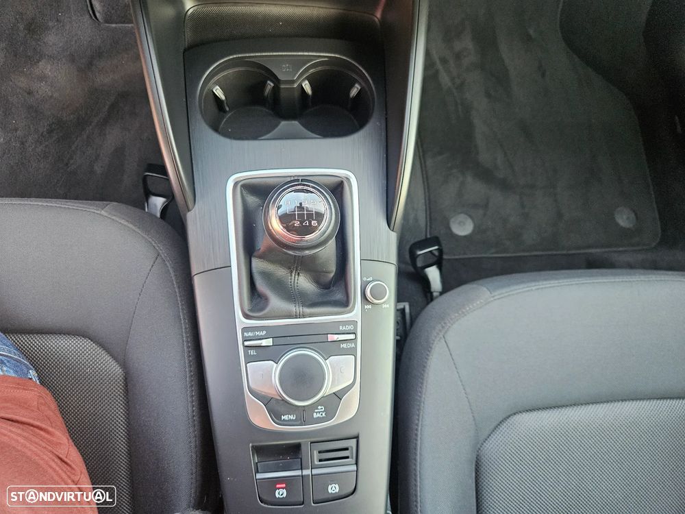 Audi A3 Sportback 2.0 TDI Design - 25