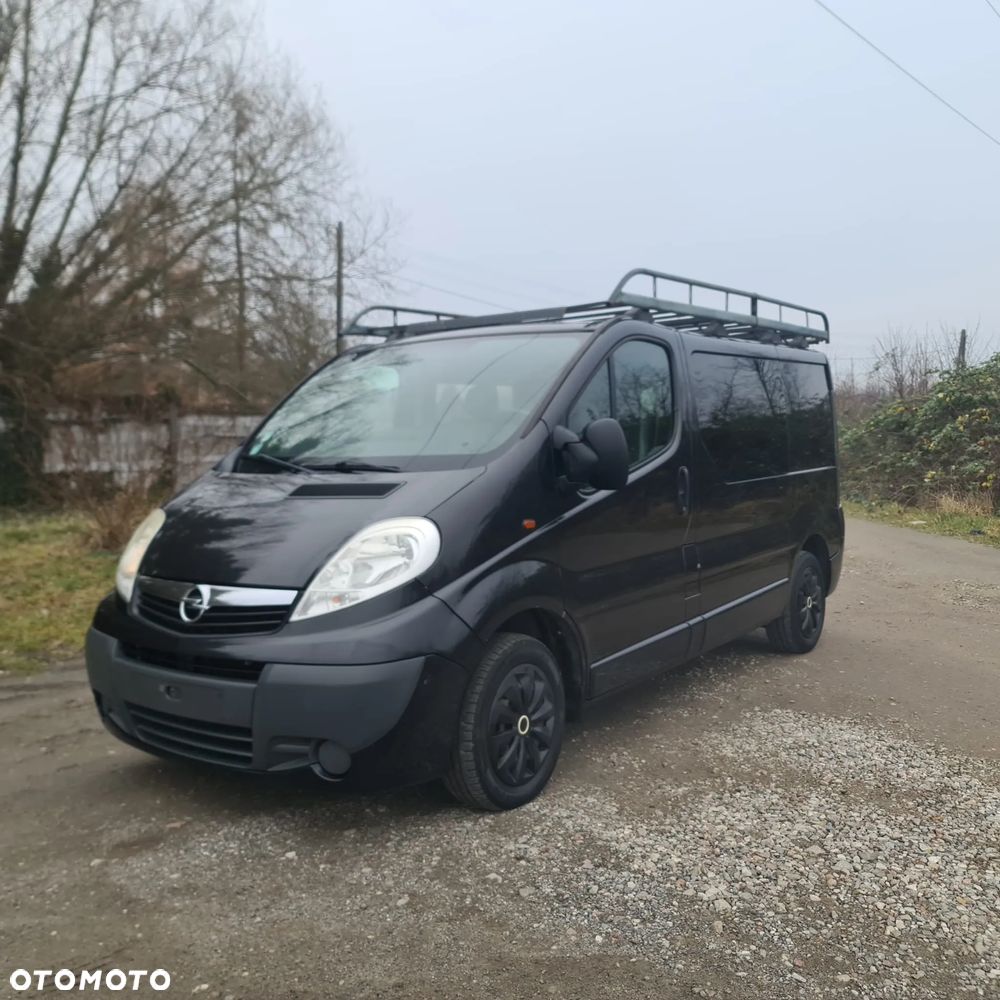 Opel VIVARO 6-OSOBOWY - 1