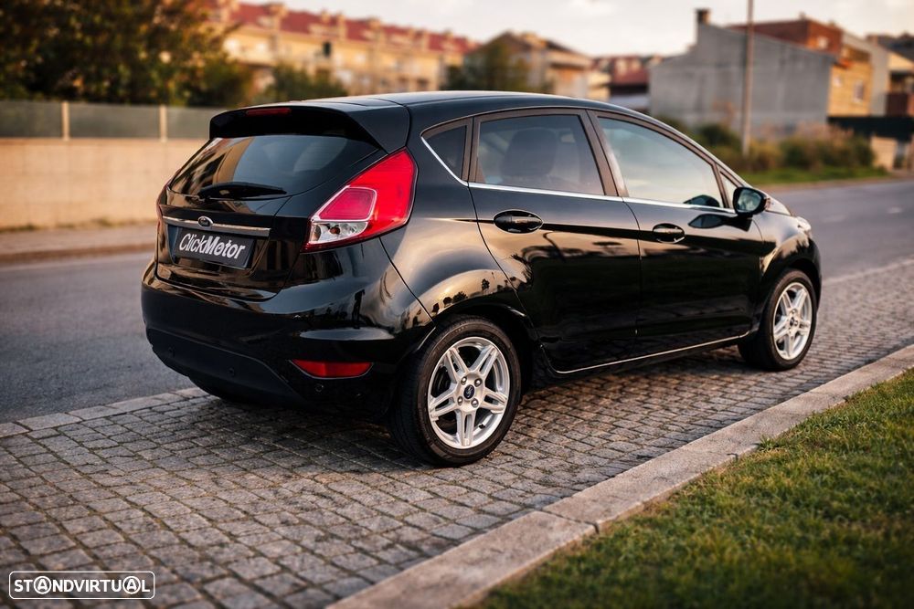 Ford Fiesta 1.0 EcoBoost Titanium Aut. - 25
