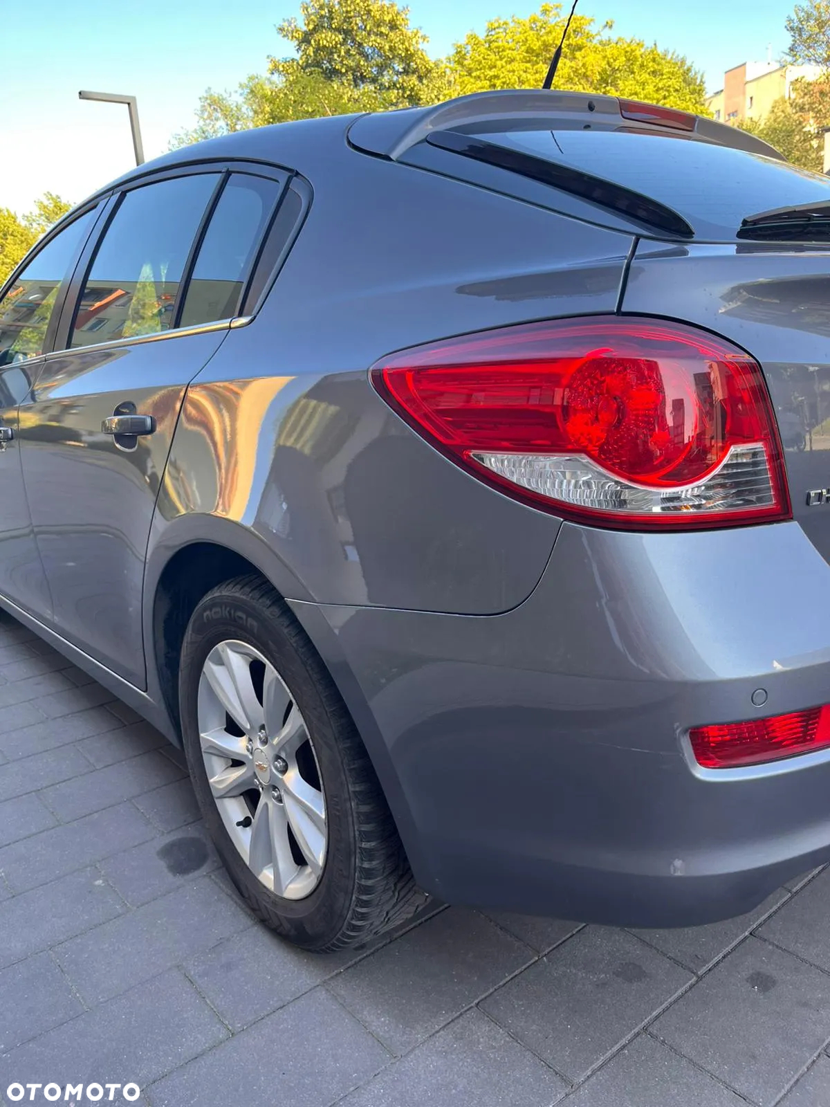 Chevrolet Cruze 1.8 LTZ - 7