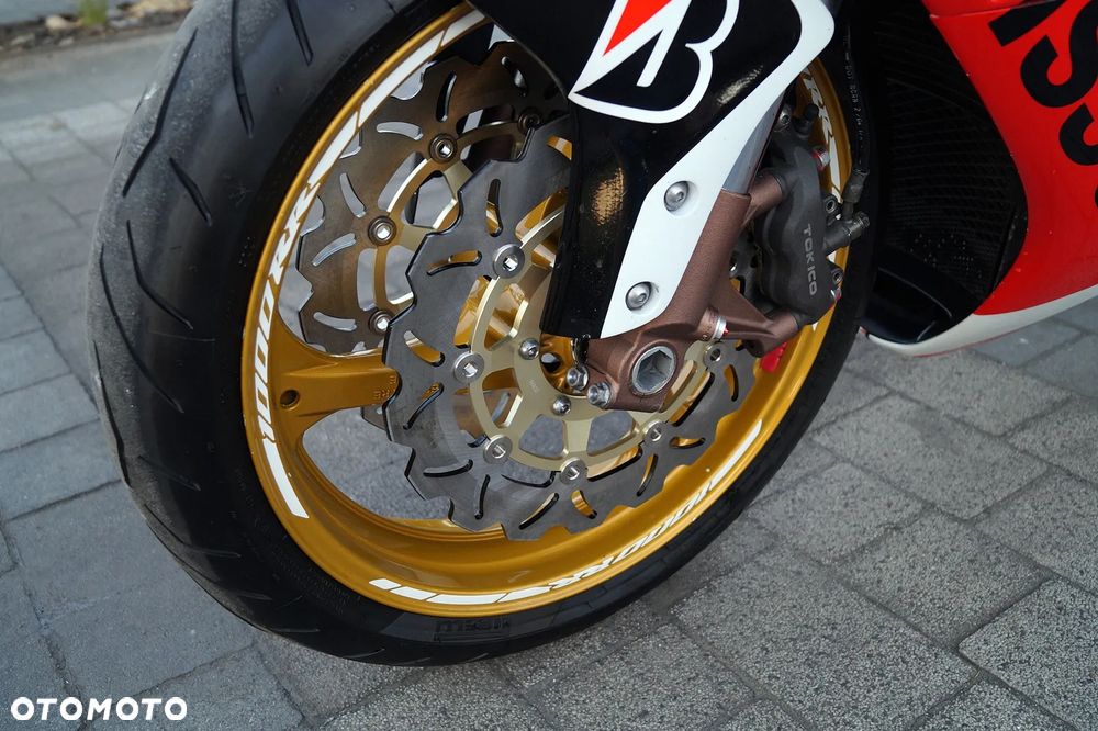 Honda CBR - 13