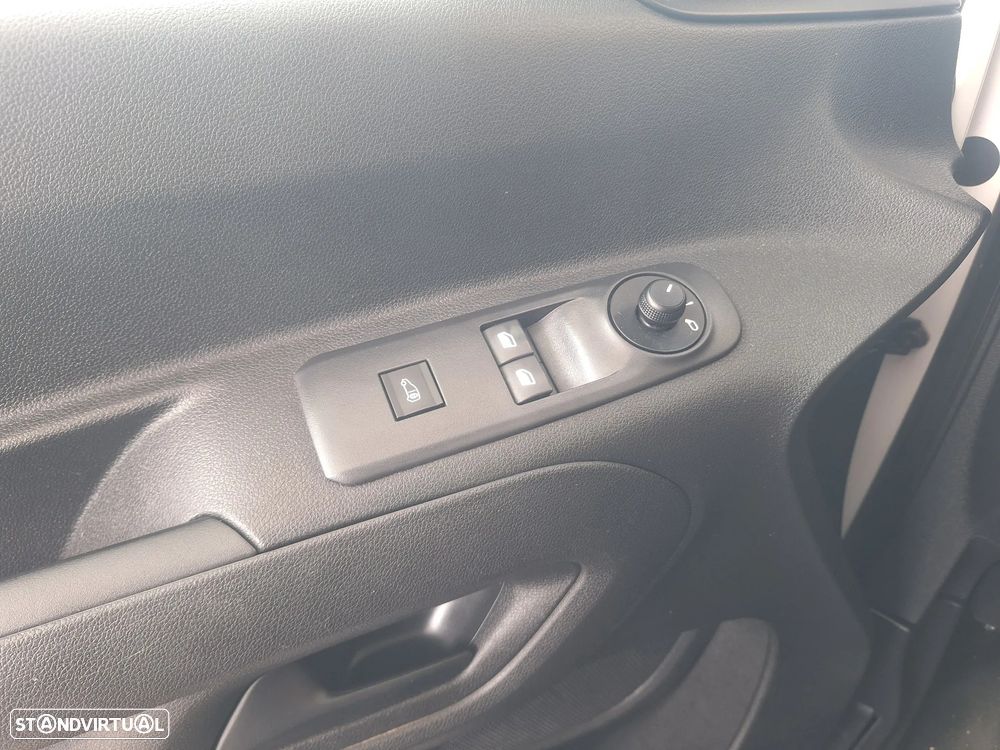 Toyota Proace city - 9