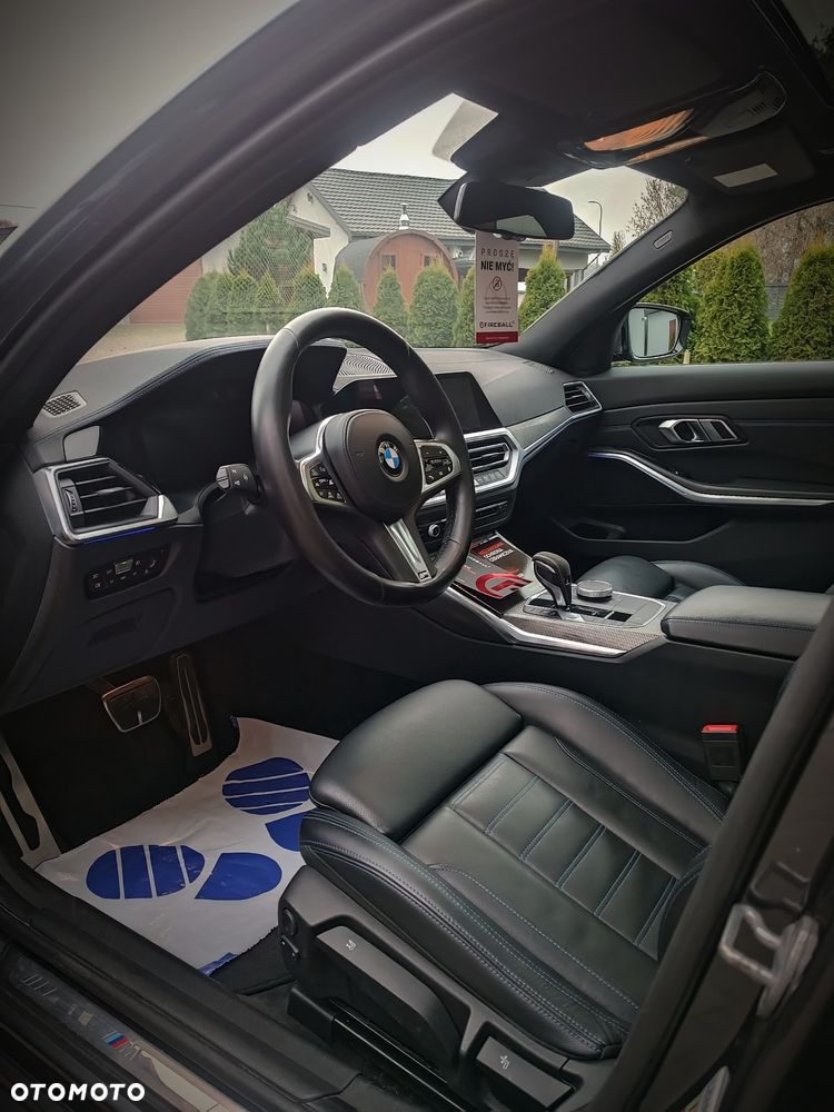BMW Seria 3 330d M Sport sport - 13