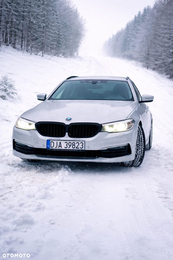 BMW Seria 5 530d xDrive - 3