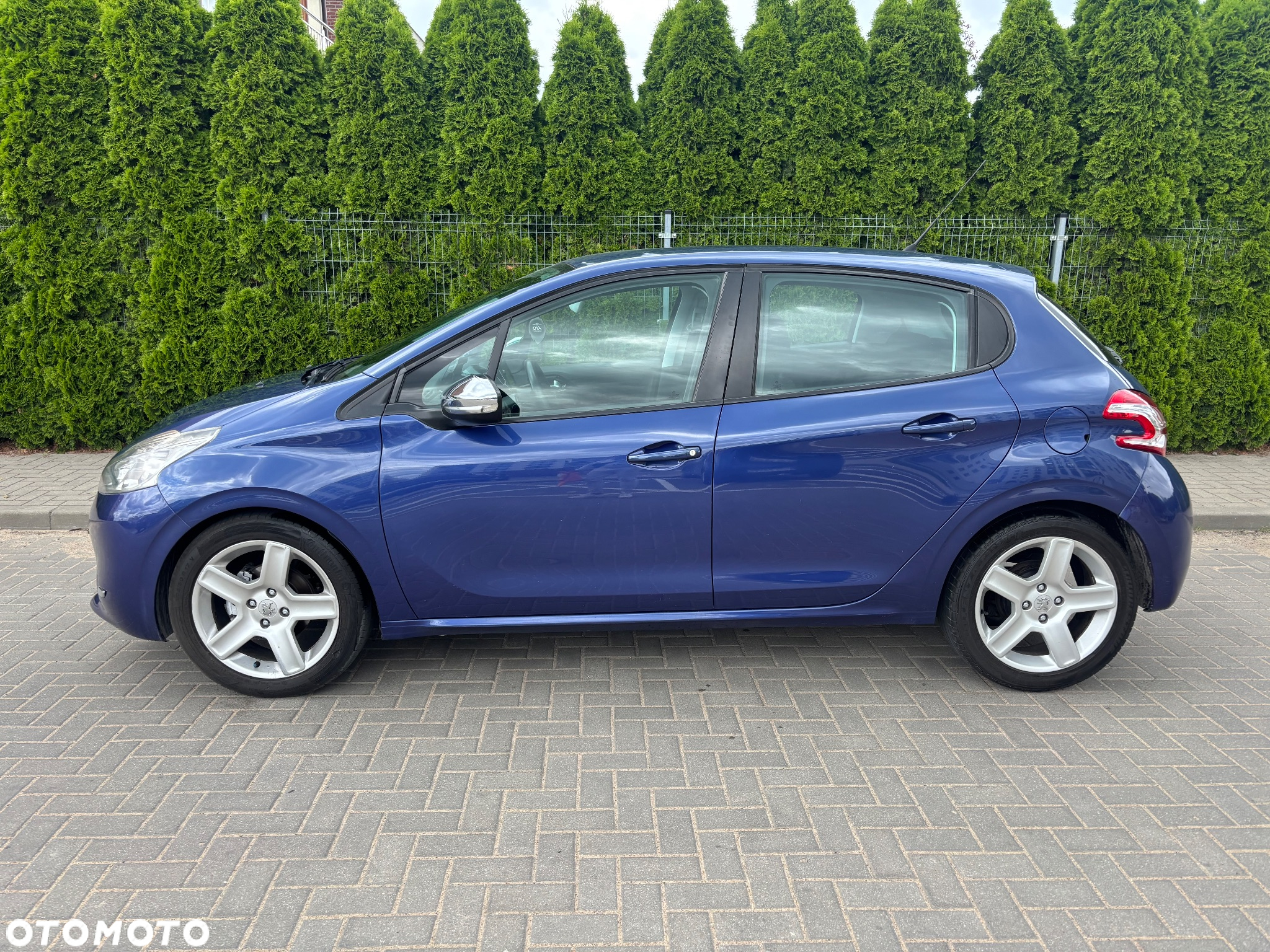 Peugeot 208 1.4 HDi Active - 8