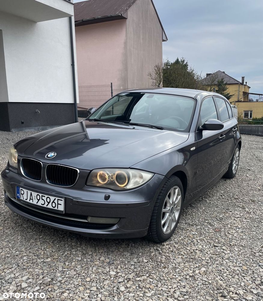 BMW Seria 1 118i - 1