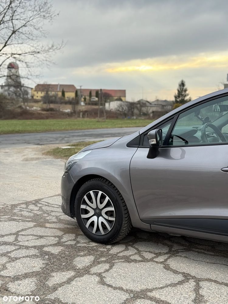 Renault Clio 1.2 16V Life - 8