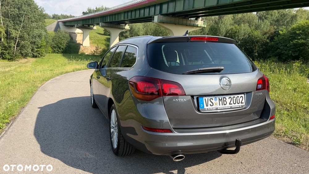 Opel Astra 1.4 Turbo - 38
