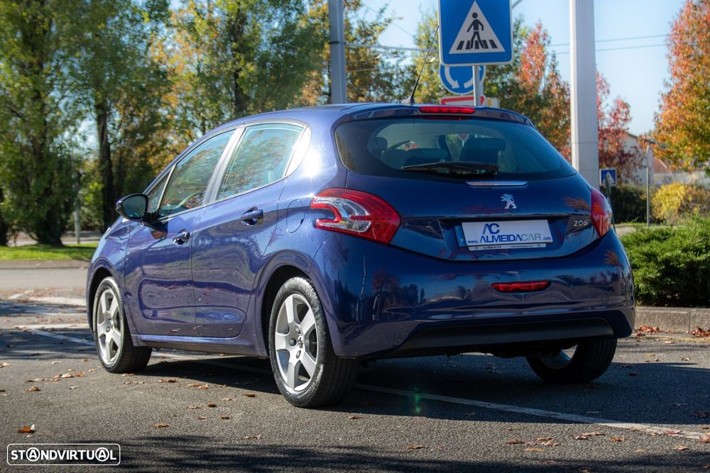 Peugeot 208 1.4 HDi - 17