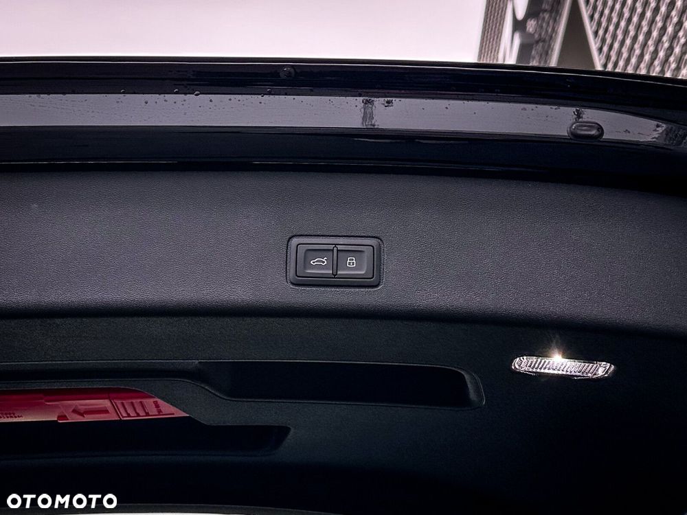 Audi Q3 Sportback - 9