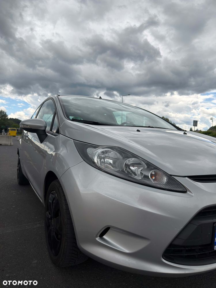 Ford Fiesta 1.25 Silver X (Ambiente) - 3