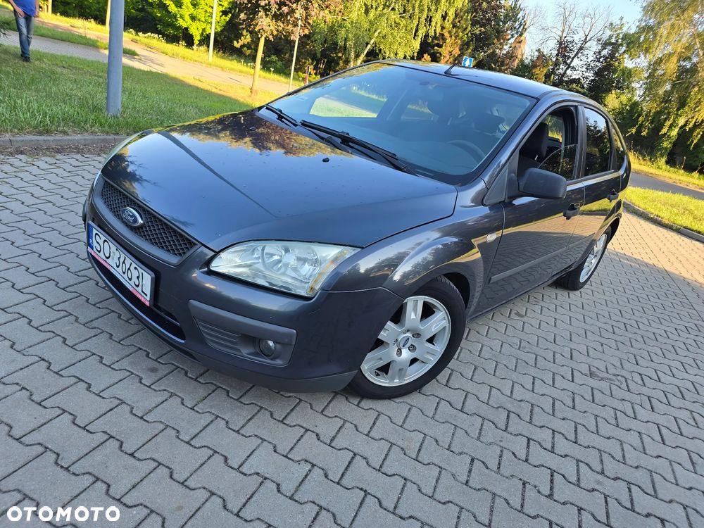 Ford Focus 1.6 Ambiente - 10