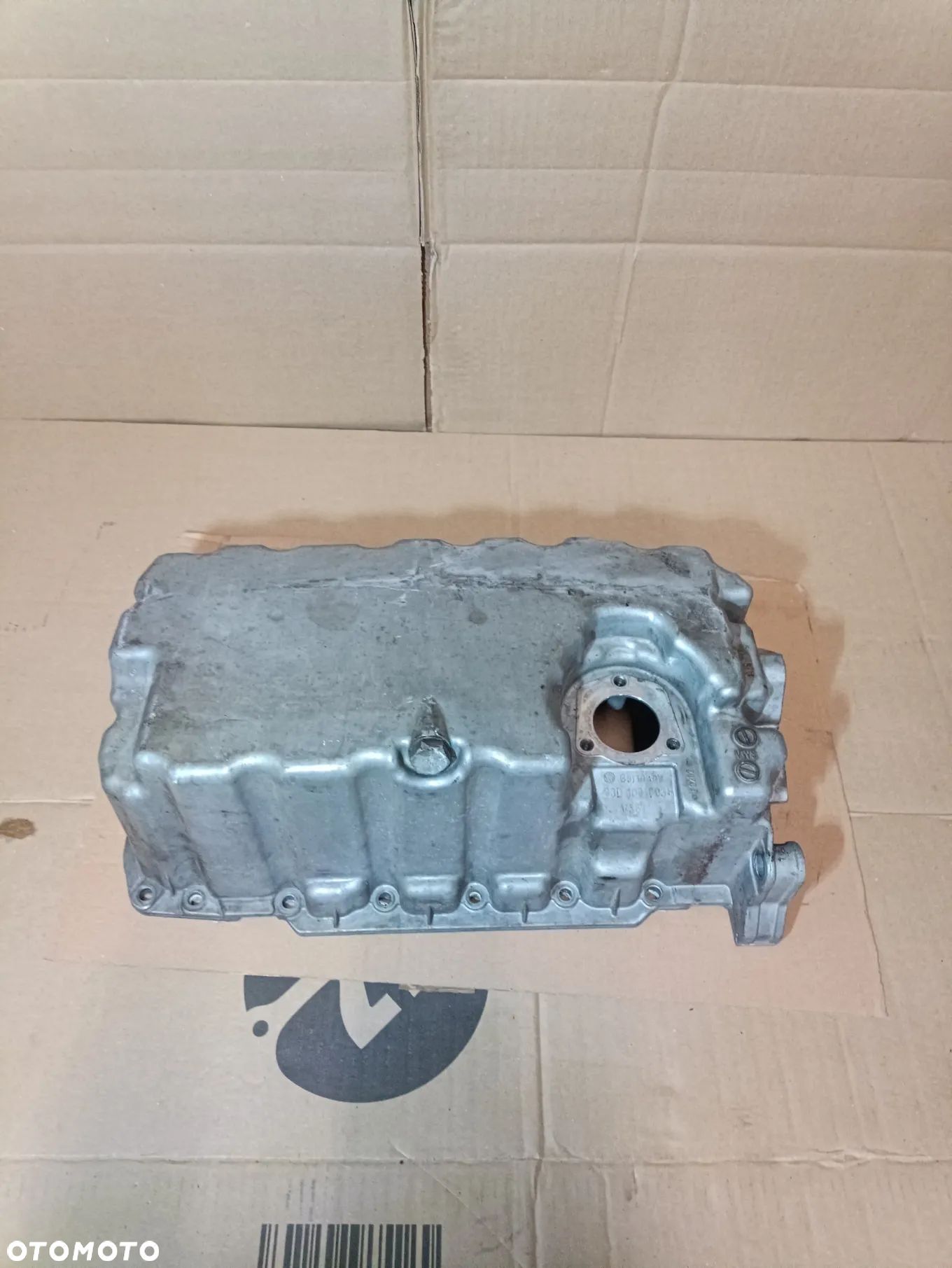 MISKA OLEJOWA 03L 103 603 H VW T5 lift T6 - 1