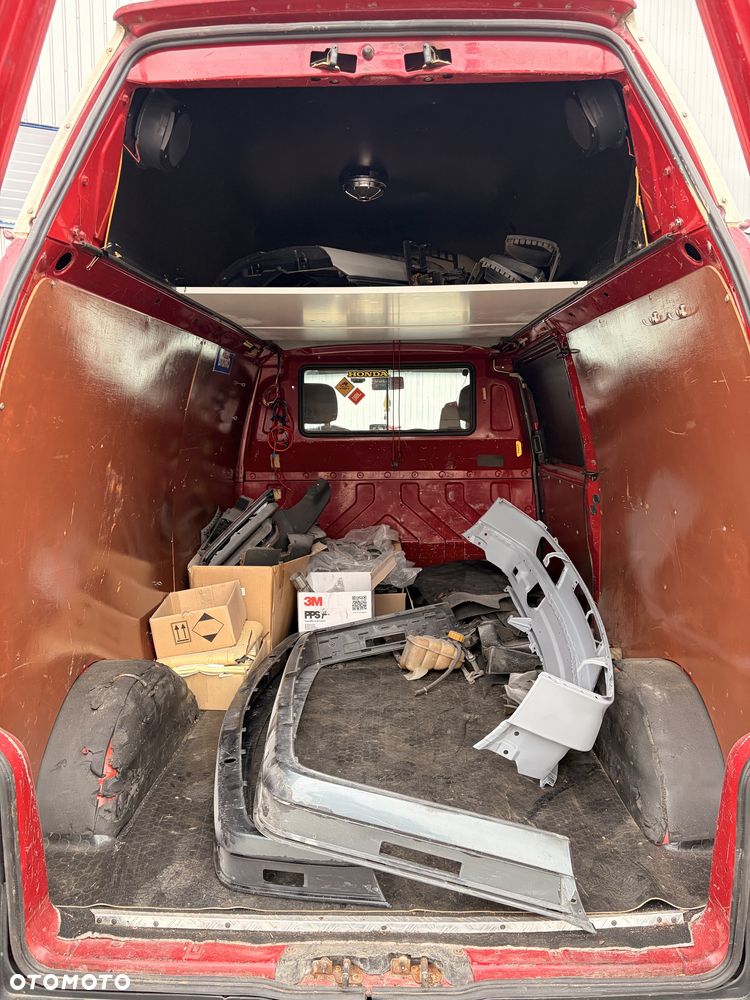 Volkswagen Transporter - 6