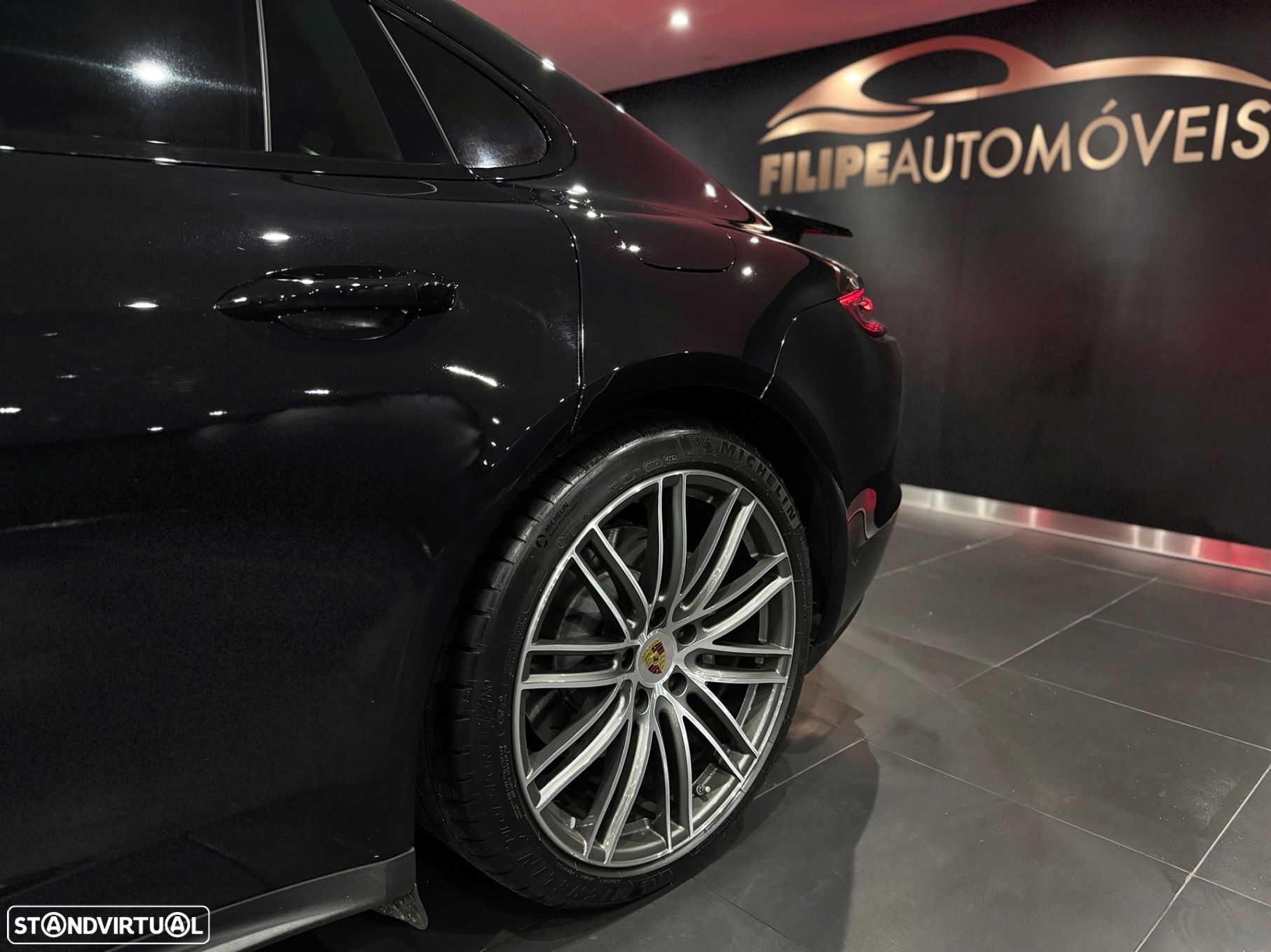 Porsche Panamera 4 E-Hybrid Executive - 13
