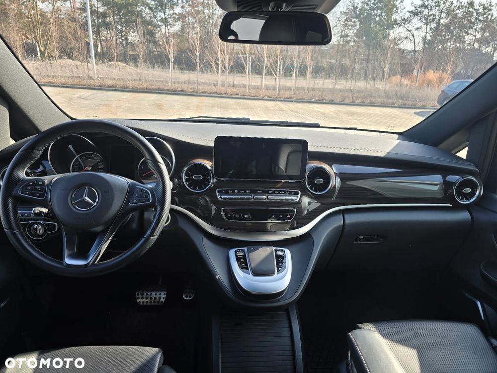 Mercedes-Benz Klasa V 300 d 4-Matic Avantgarde 9G-Tronic (d³ugi) - 20