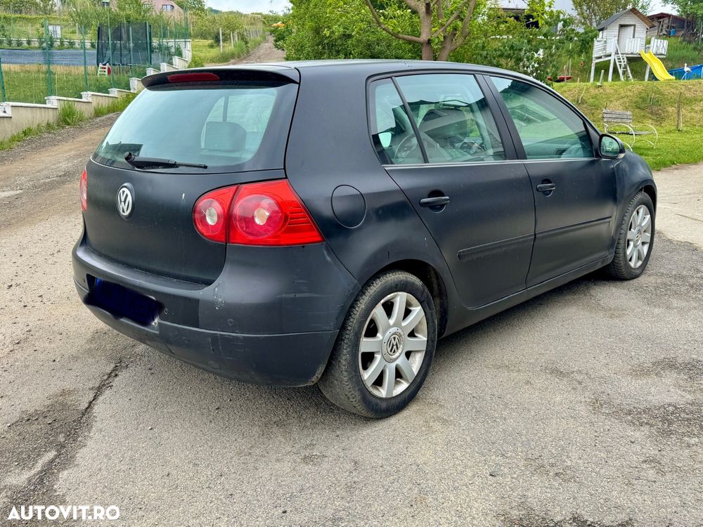 Volkswagen Golf 2.0 TDI Comfortline - 6