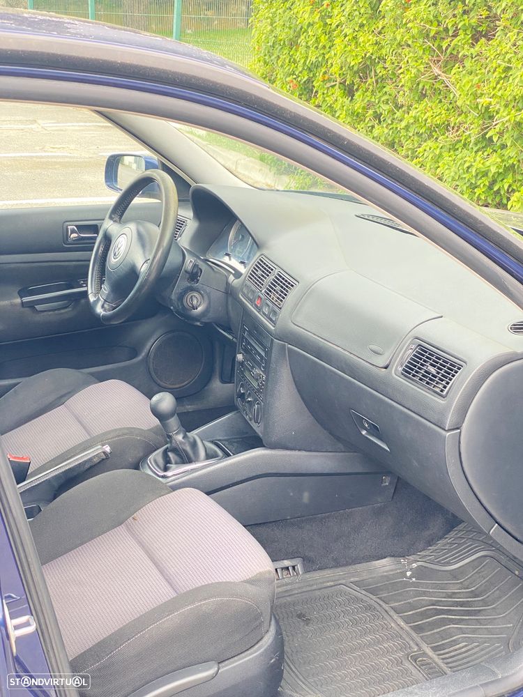 VW Golf 1.4i Pacific - 13