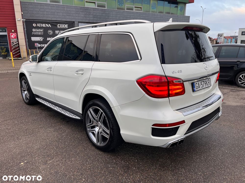 Mercedes-Benz GL - 5