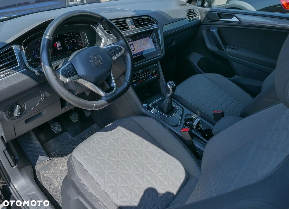 Volkswagen Tiguan 2.0 TDI BMT SCR Comfortline - 13