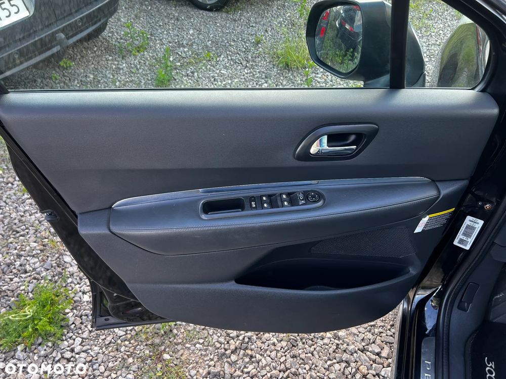 Peugeot 3008 HDi 150 Business-Line - 29