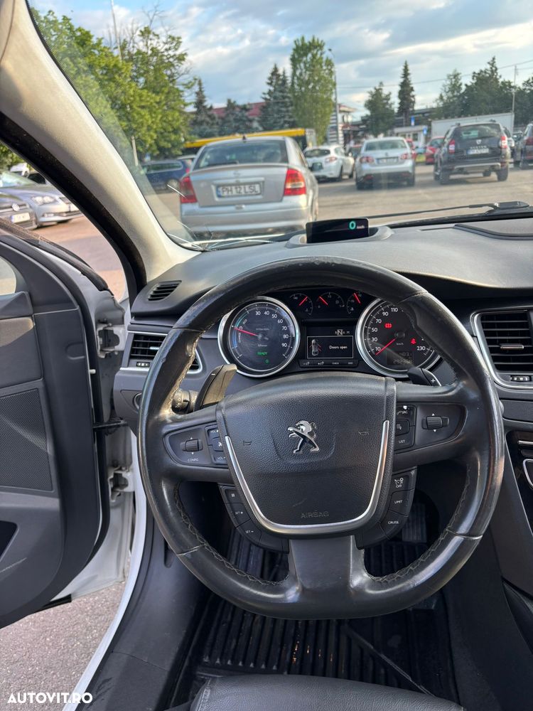 Peugeot 508 2.0 HDI FAP BVA Allure Aut. - 15