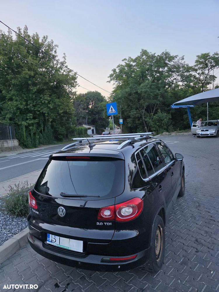 Volkswagen Tiguan - 4