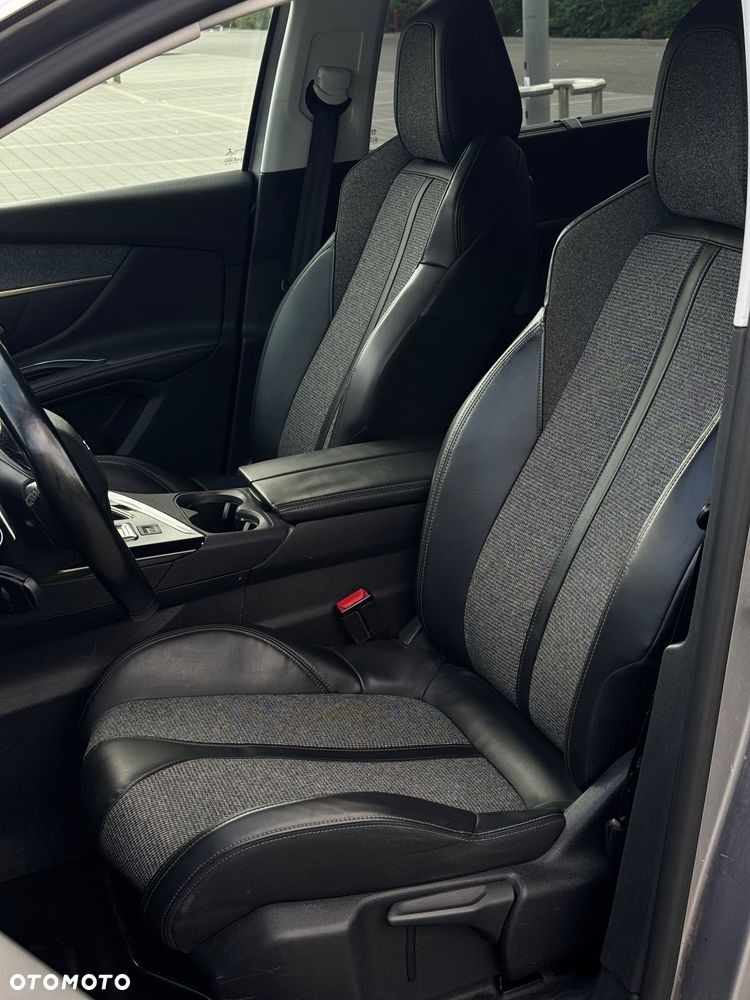 Peugeot 5008 1.5 BlueHDi Allure S&S EAT8 - 8