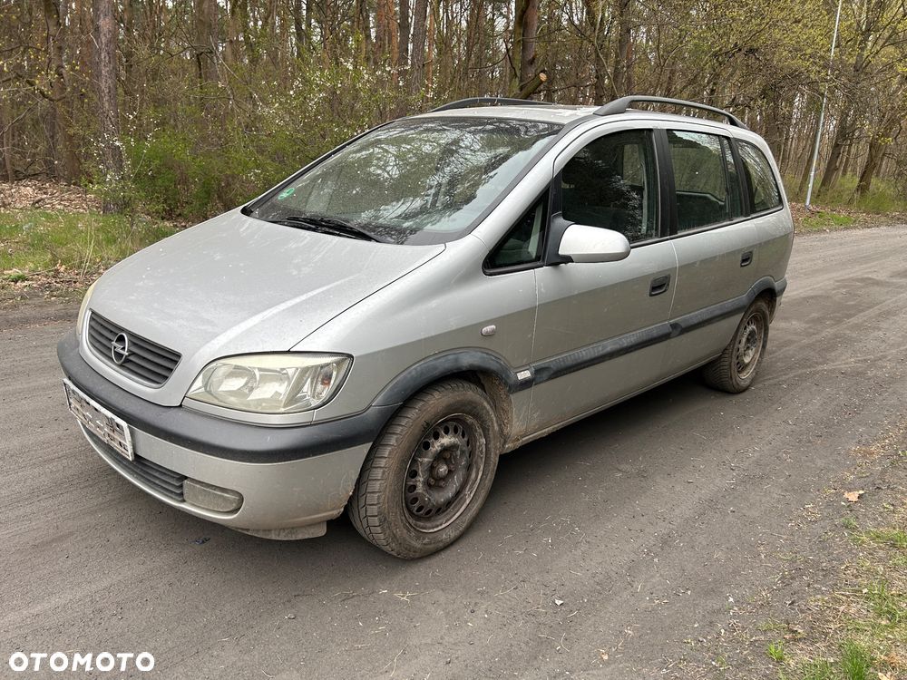 Opel Zafira 1.8 16V Elegance - 1