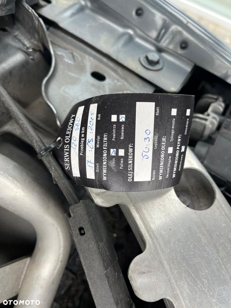 Mercedes-Benz Klasa C 200 4MATIC 9G-TRONIC - 36