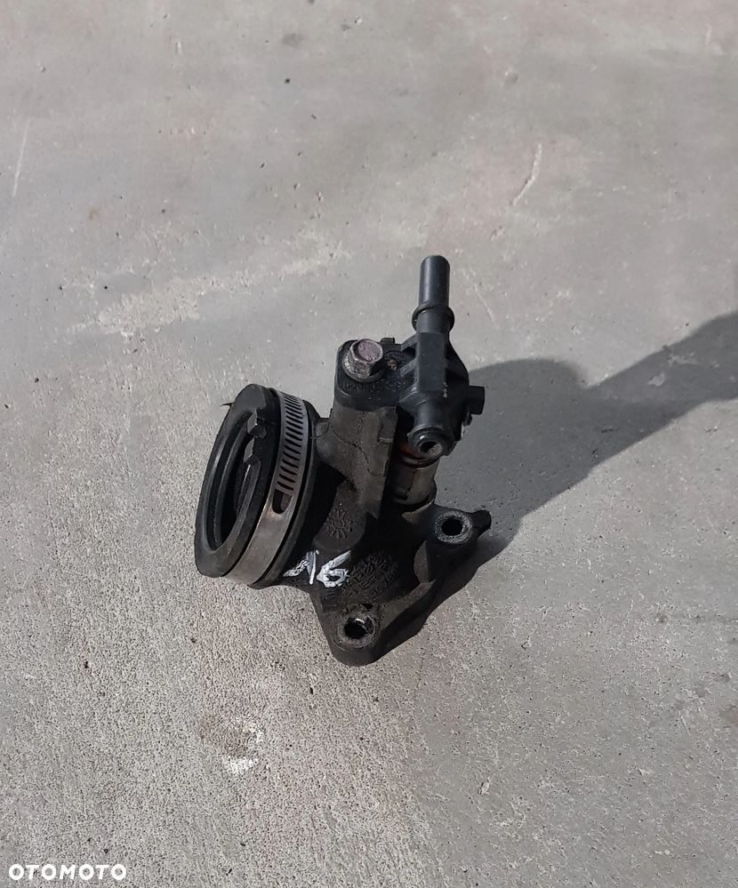 Piaggio MP3 300 Yourban Króciec Wtrysk Paliwa - 2