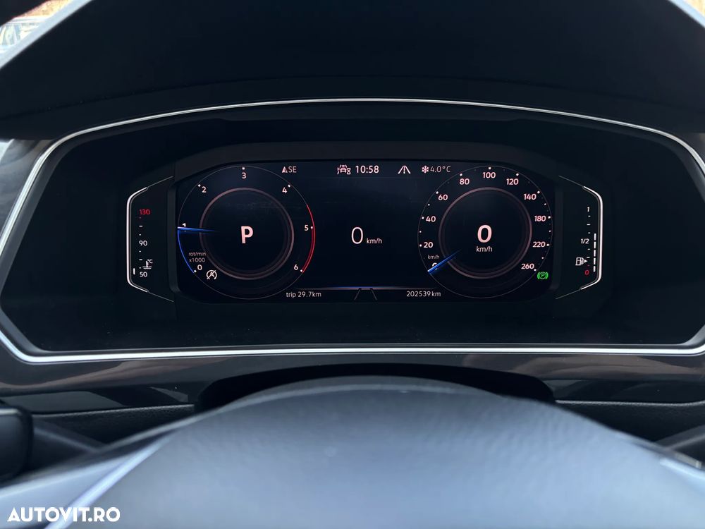 Volkswagen Tiguan 2.0 TDI SCR DSG Elegance - 16