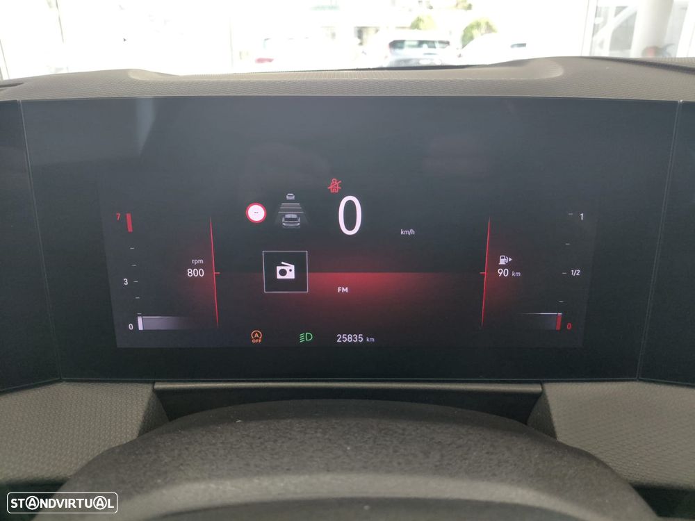 Opel Astra 1.2 T GS Line S/S - 11