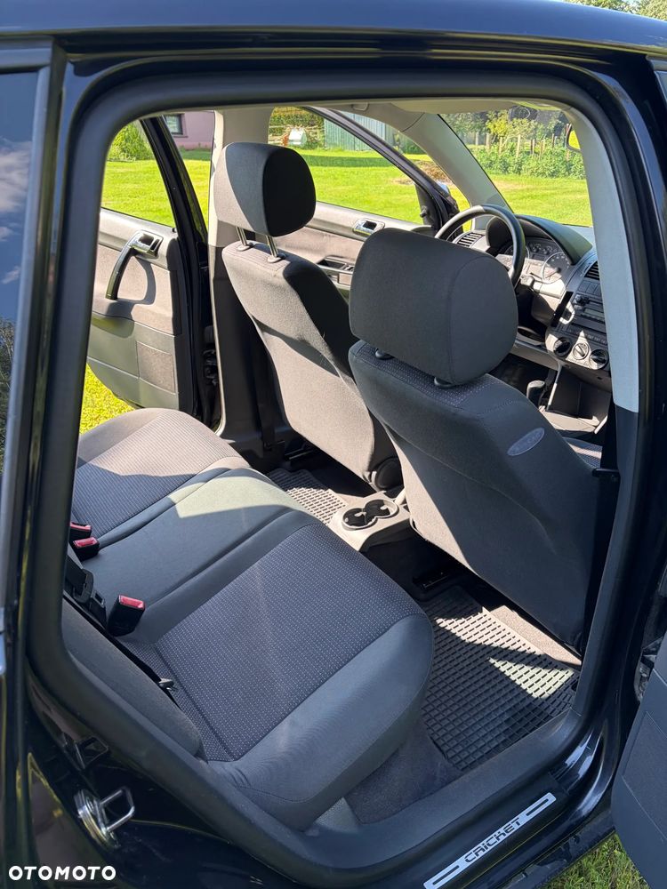 Volkswagen Polo - 12
