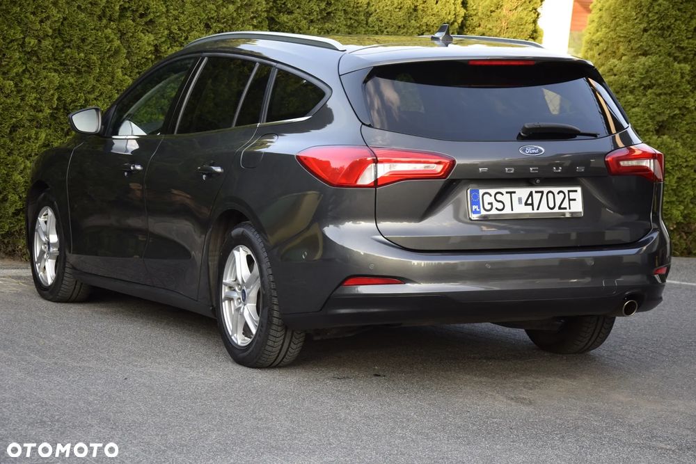 Ford Focus 1.0 EcoBoost STart-Stopp-System TITANIUM DESIGN - 3