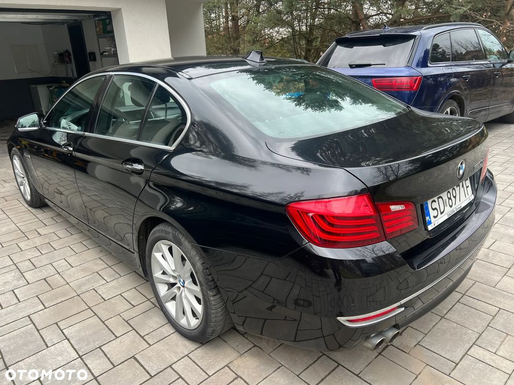 BMW Seria 5 520d Luxury Line - 16