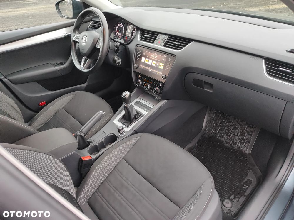 Skoda Octavia 1.4 TSI Ambition - 30