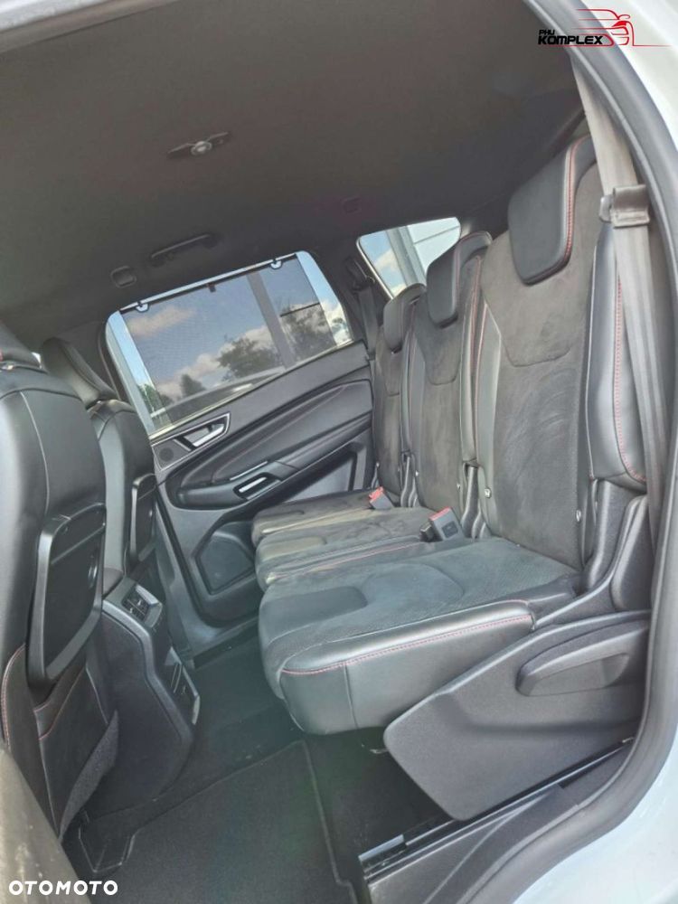 Ford S-Max - 9