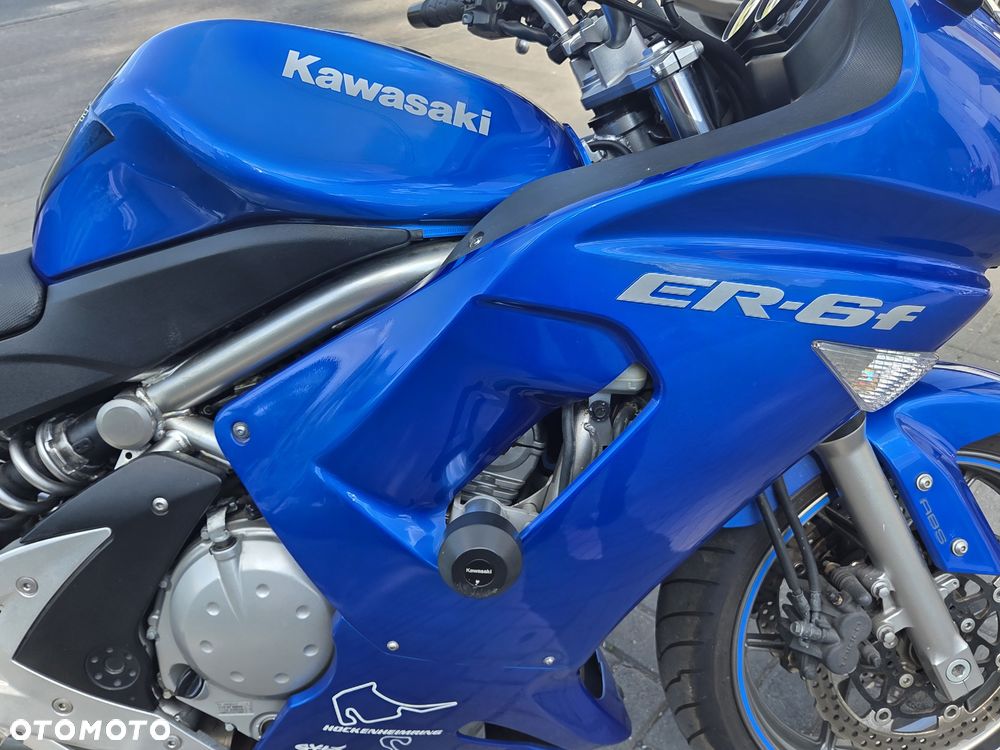 Kawasaki ER - 4