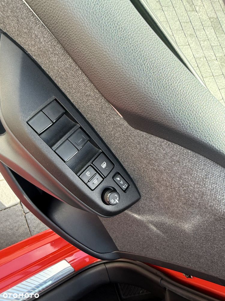 Toyota Yaris Hybrid 1.5 Premiere Edition - 27