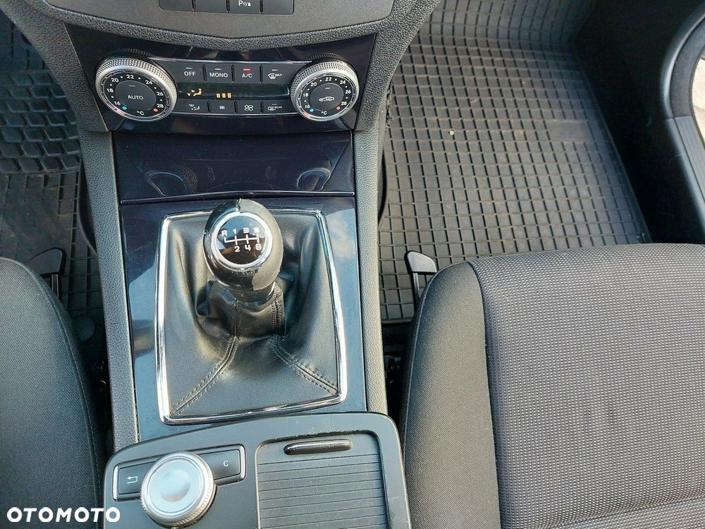 Mercedes-Benz Klasa C - 20